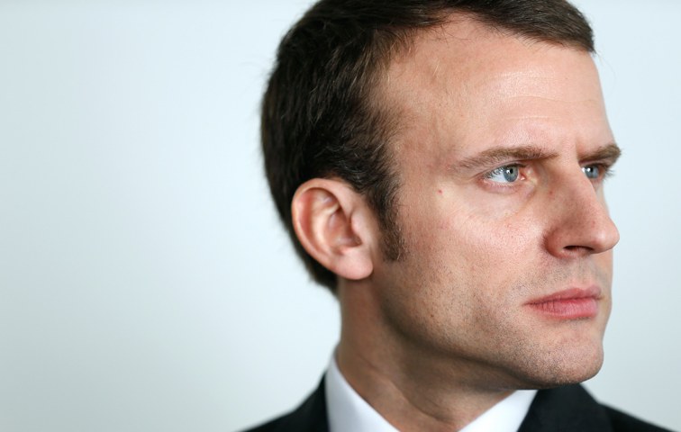 Minister Macron, immer auf dem Sprung, wenn’s geht, nach oben