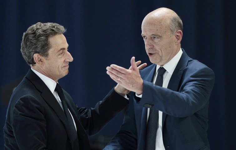 Nicolas Sarkozy (links) könnte im altersweisen Alain Juppé unverhofft seinen Meister gefunden haben