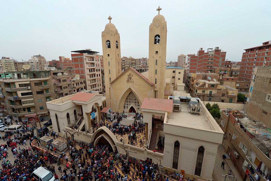 Dem Terror trotzen: Palmsonntag vor der Mar Gigis Kirche in Tanta, Ägypten