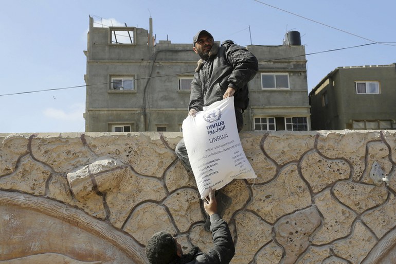Verteilung von Mehl im Gazastreifen, Deir al-Balah, 3. März 2024