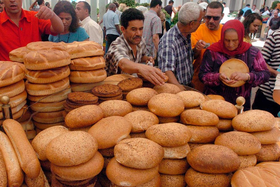 Wie jedes Jahr zum Ramadan steigen auch auf den Marktplätzen von Tunis die Preise für Lebensmittel. Die Händler nutzen die höhere Nachfrage zum Fastenbrechen für sich