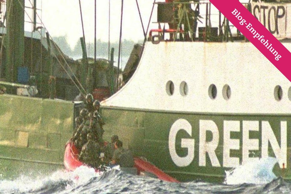 Bereits 1985 demonstrierte Greenpeace gegen französische Kernwaffentests im Meer. Ihr Schiff Rainbow Warrior wurde daraufhin versenkt
