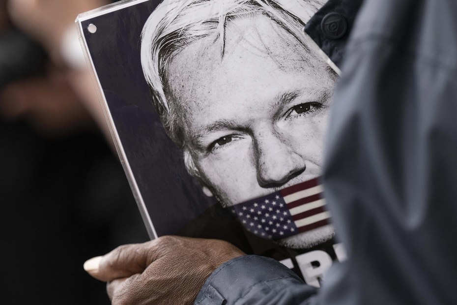 Der Journalist und Wikileaks-Gründer Julian Assange befindet sich seit dem 11. April 2019 in Haft, im Hochsicherheitsgefängnis Belmarsh in London.