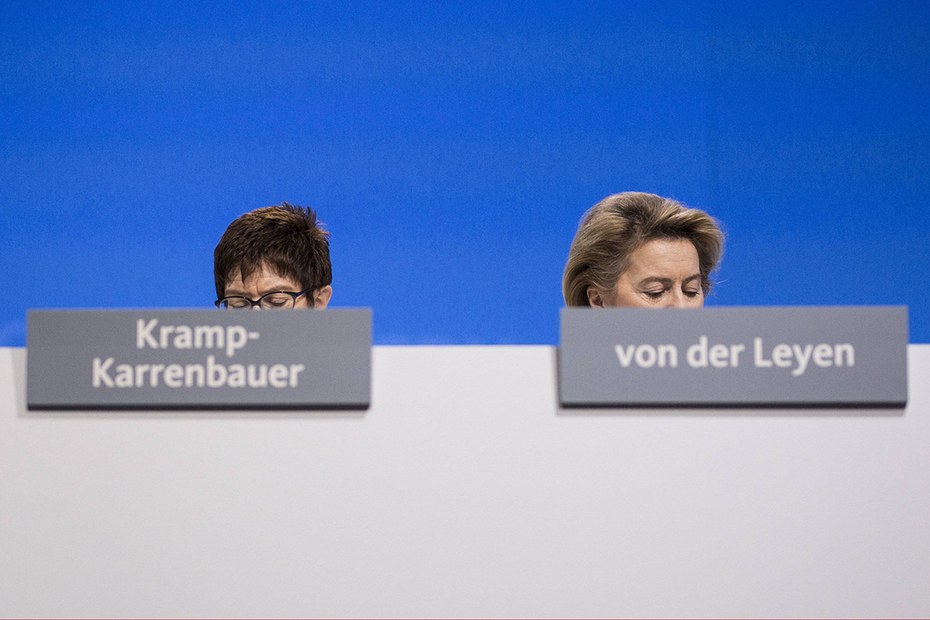 Links die künftige Kanzlerkandidatin, rechts die nächste Bewerberin für Bellevue – Angela Merkel würde es gefallen