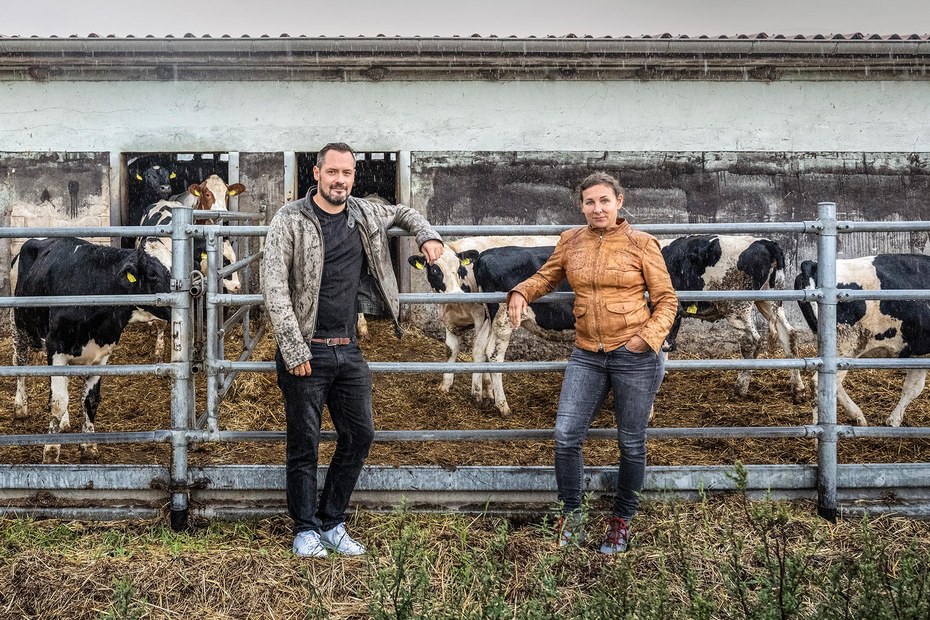 Zwei Landwirte, wie sie im Buche stehen: Simon Urban und Juli Zeh