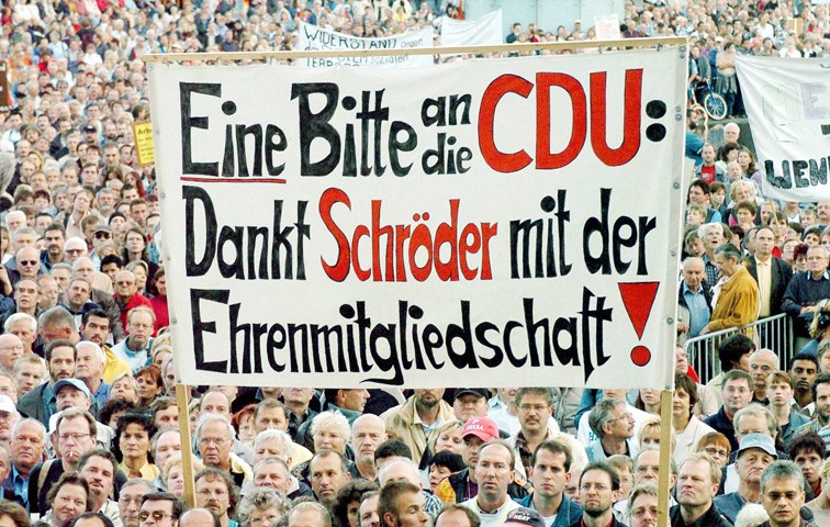Keine Demonstration gegen Hartz IV konnte 2003 die wirtschaftsliberale Ideologie aufhalten
