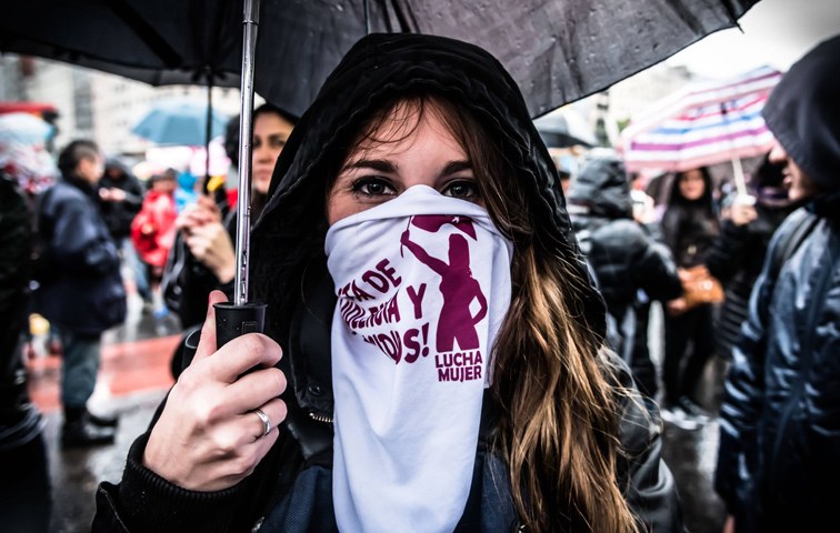 Mit einem Generalstreik und Straßendemos protestierten am 19. Oktober viele Argentinierinnen gegen Gewalt gegen Frauen