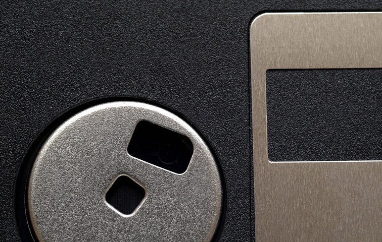 „Per 3,5“-Diskette geht noch nicht, der PC frisst zu der Zeit nur 5,25-Zoll-Floppys“ (Eintrag zum Juli 1986)