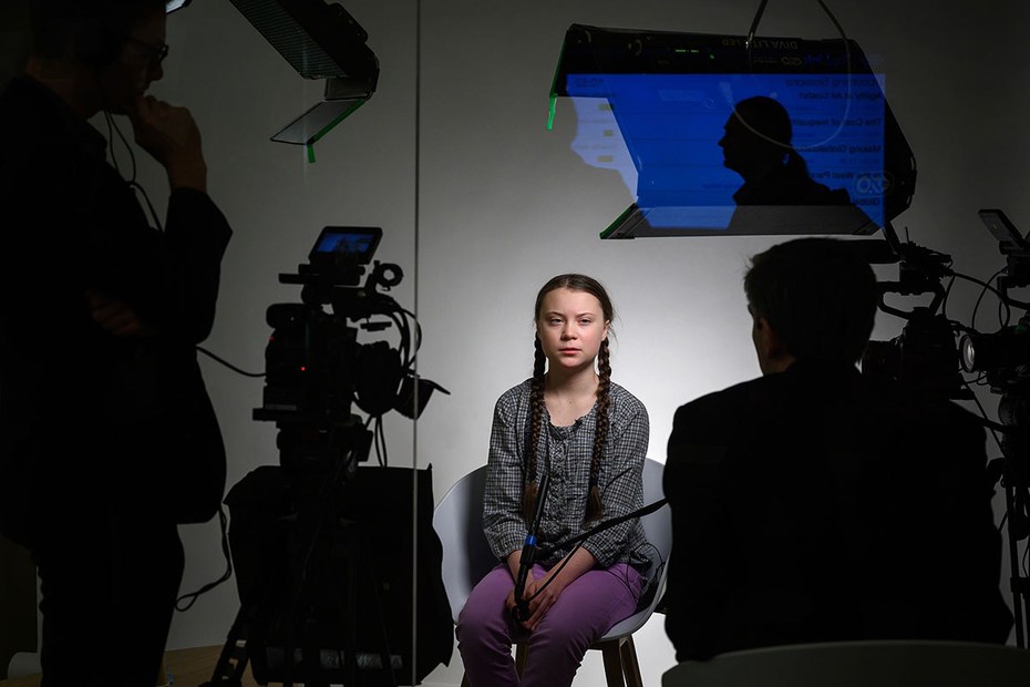Solange Schweden seine Klimaziele verfehlt, wird Greta Thunberg weiterhin entschlossen in die Kameras blicken