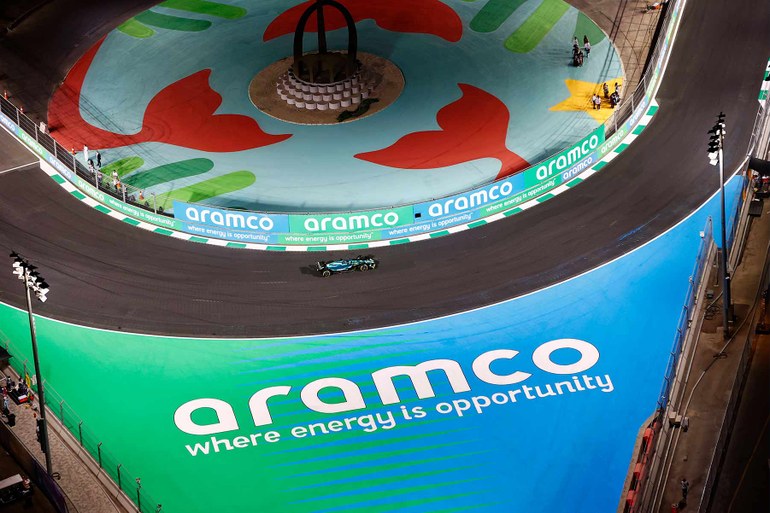 Ölkonzern Saudi Aramco stellt den Sekt kalt – es wird 1,5 Grad wärmer