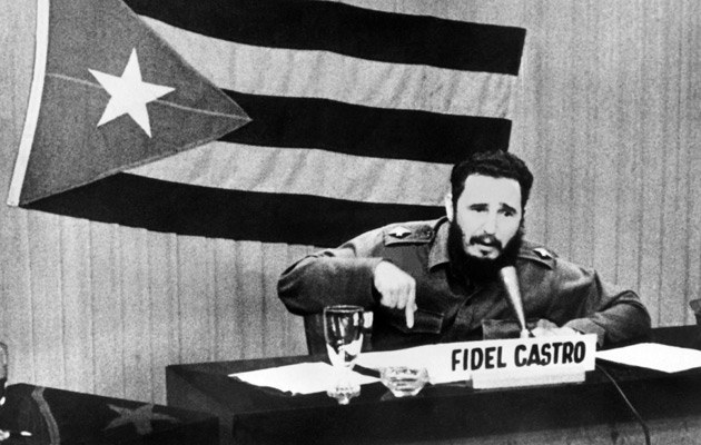 Fidel Castro bei einer Rede in Kuba während der Krise im Oktober 1962