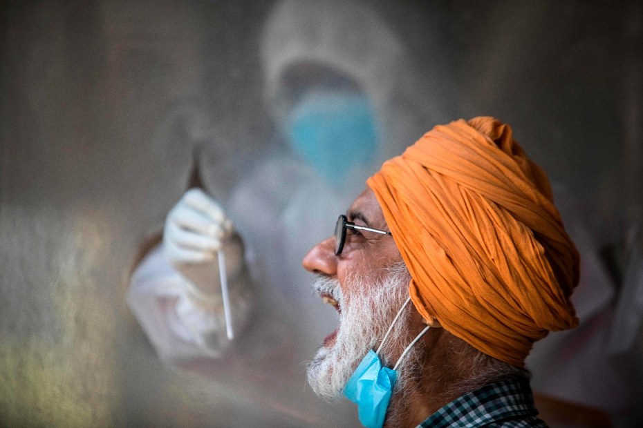 Länder wie Indien, wo es unter anderem an Sauerstoff für Beatmungsgeräte mangelte, brauchen Unterstützung