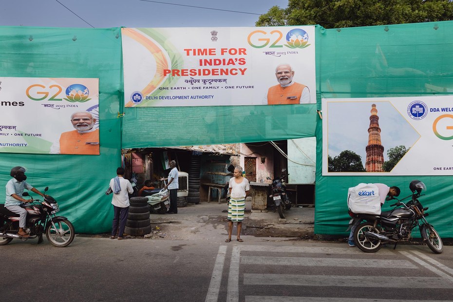 Premierminister Narendra Modis Antlitz soll die Armut Delhis verschleiern