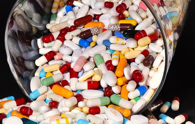 Wie und woraus die Pillen gemacht werden, weiß nur der Hersteller selbst. Das sollte sich möglichst bald ändern