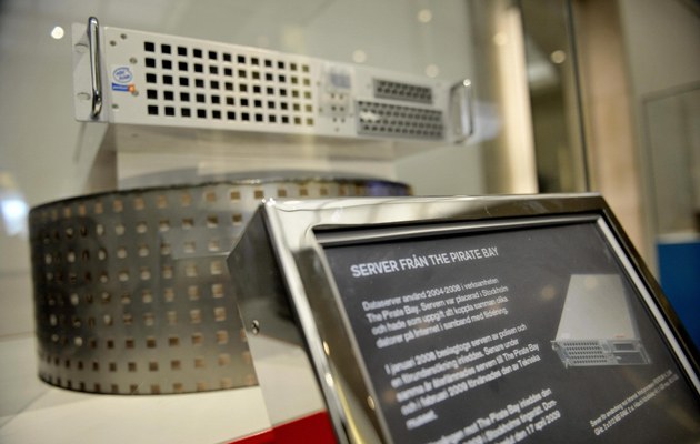 Der erste Pirate Bay Server, welcher 2006 von der Polizei während einer Razzia konfisziert wurde, steht heute im Stockholmer Technikmuseum