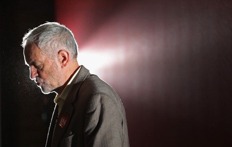 Mit dem Nein zur EU wird der Machtkampf noch härter: Labour-Chef Jeremy Corbyn