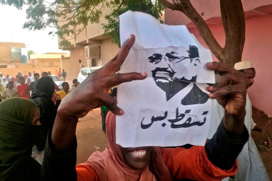 Das Bild zeigt President Omar al-Bashir mit der Aufschrift „weg, und das wäre alles“