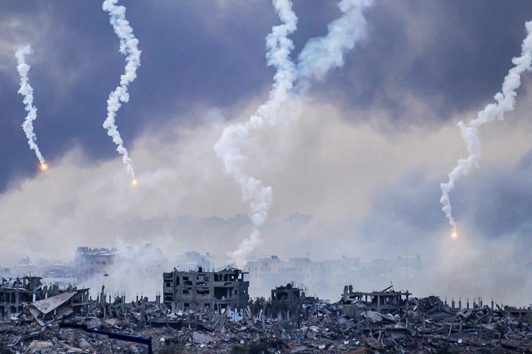 „The Gospel“: Wie Israel mithilfe von Künstlicher Intelligenz Gaza bombardiert