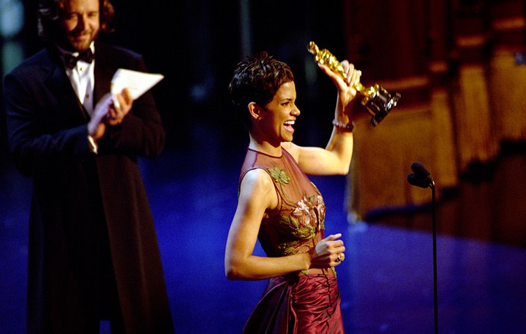 Halle Berry erhielt 2002 für ihre Hauptrolle in "Monster's Ball" den Oscar und gehört zu den wenigen schwarzen Schauspielerinnen mit dieser Auszeichnung