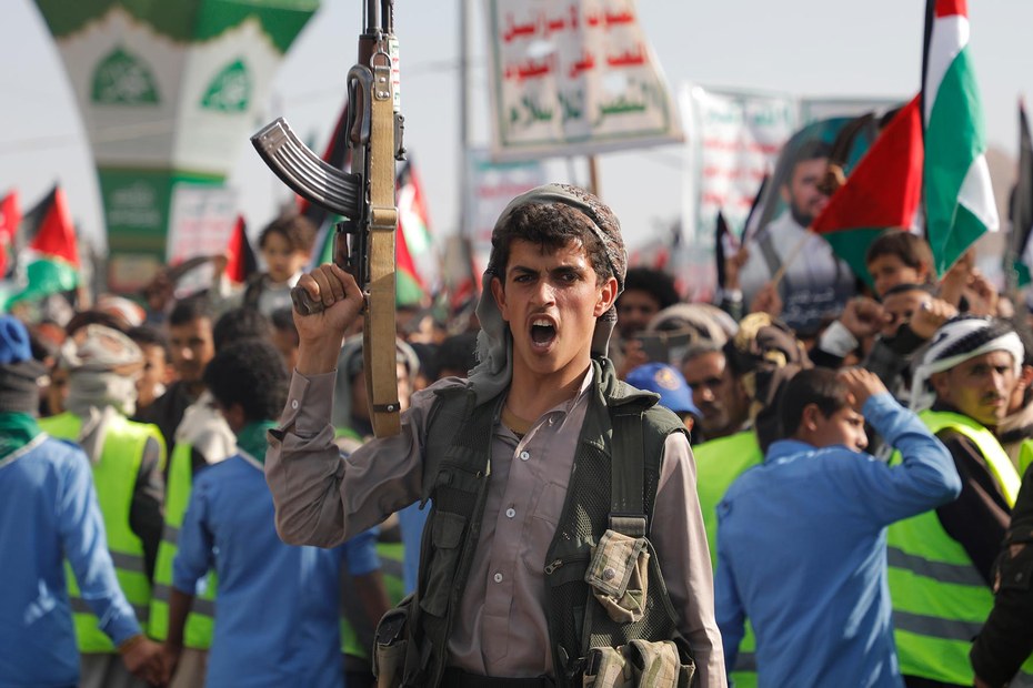 Im Jemen demonstrieren die Huthi gegen die Militärschläge der USA und Großbritanniens im Roten Meer