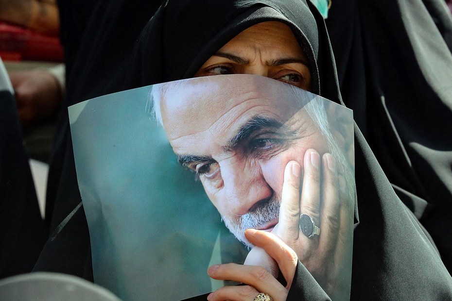 Ein Getöteter als Symbol: Gedenkveranstaltung für Soleimani in Teheran, 2022