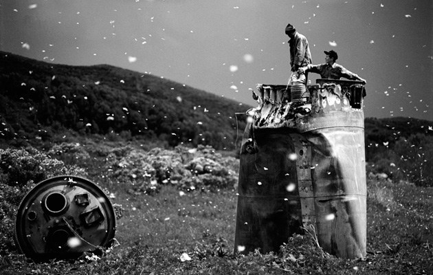 Dorfbewohner sammeln im russischen Altai-Gebirge Weltraumschrott