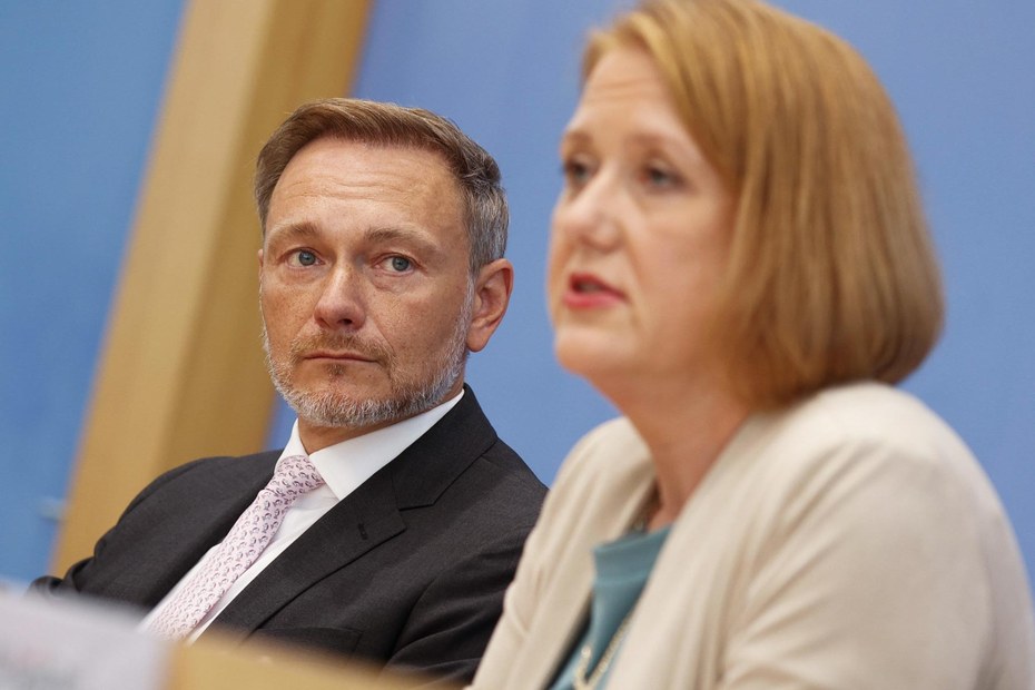 Nicht die besten Freunde: Bundesminister der Finanzen Christian Lindner (FDP) und Bundesfamilienministerin Lisa Paus (Bündnis 90/ Die Grünen)