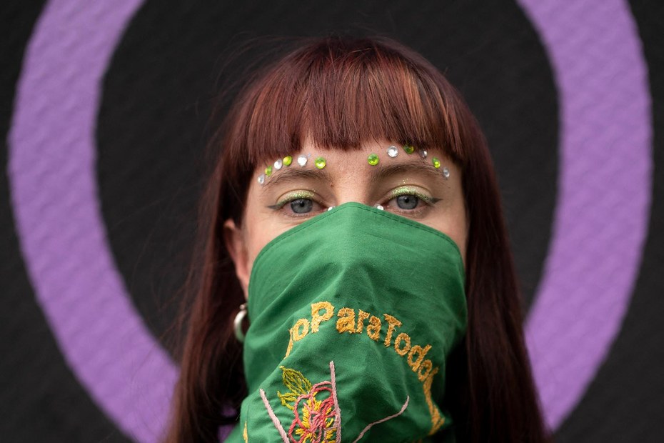 Sie trägt die Farbe des Abtreibungskampfes: Protestierende aus Mexico City im September 2022