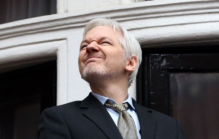 Seine Verbündeten stößt Julian Assange nach und nach ab