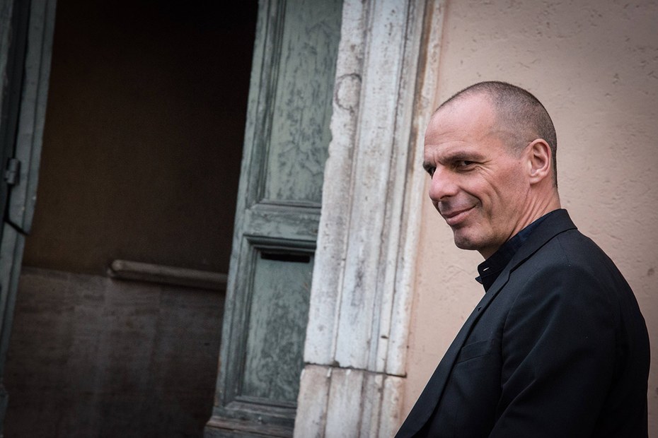 Der Mitgründer der Bewegung DiEM25, Yanis Varoufakis, bemängelt die deutsche Selbstbezogenheit im Wahlkampf
