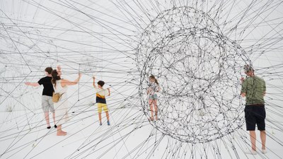 Interview mit Tomás Saraceno | Tagesspiegel