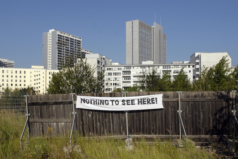 Nothing to see here, Berlin, 2007