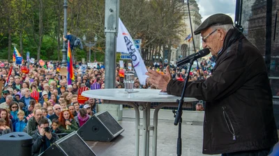Zum 100. Geburtstag von Peter Neuhof