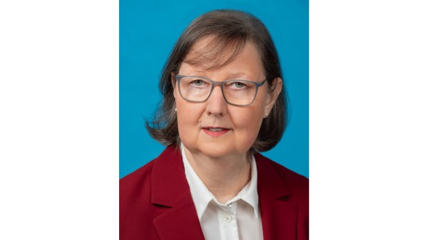 Ingrid Männl: Historikerin und Archivarin