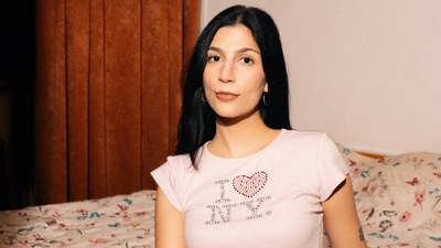 Miriam Davoudvandi: Stimme der Gegenwart