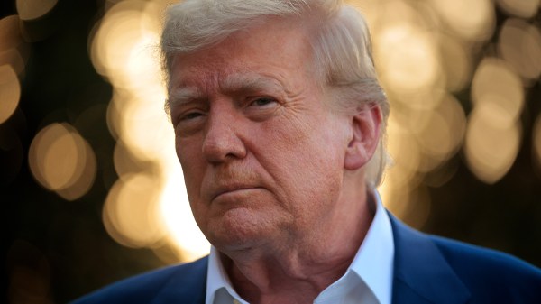 Nahost-Expertin Natalie Amiri kritisiert Donald Trumps Nahost-Friedensplan – und hält ihn für einen „Bulldozer“ Amiri bringt Klarheit in den Nahost-Konflikt