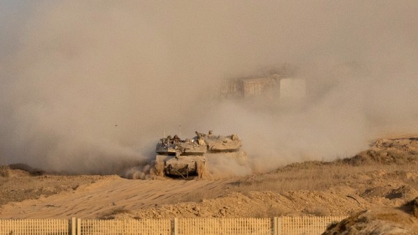 Israelische Panzer nahe der Grenze zu Gaza am 5. Oktober 2025 – kurz vor Beginn der Friedensgespräche in Kairo Naher Osten am Wendepunkt