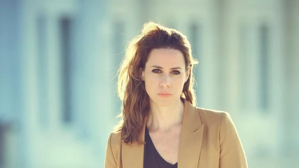 Natalie Amiri: Journalismus im Spannungsfeld