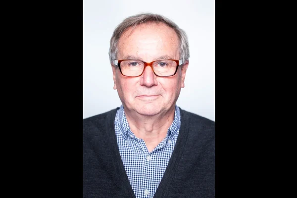 Wolfgang Hirn: Autor mit großer Expertise