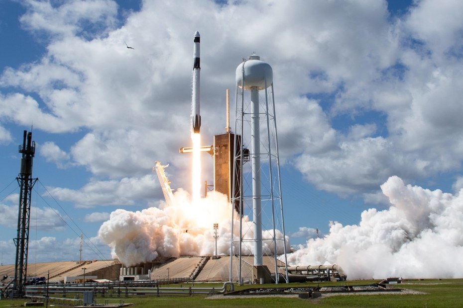 Rakete des SpaceX-Projekts – Ziel des Projekts ist die Kolonisierung des Mars und anderer Planeten