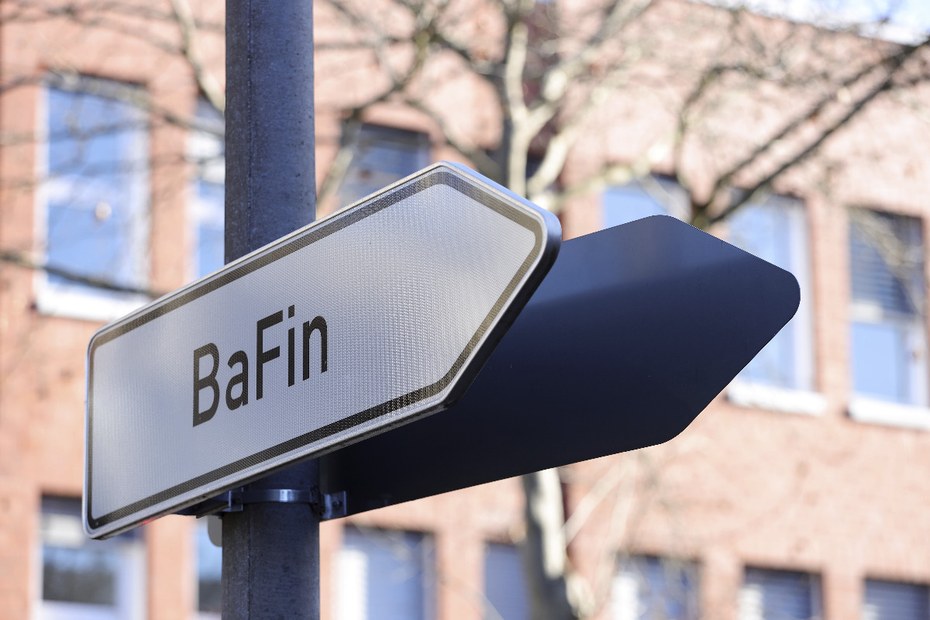 Die „BaFin“ ist die Bundesanstalt für Finanzdienstleistungsaufsicht, deren Hauptziel die Gewährleistung eines  integren Finanzsystems in Deutschland ist