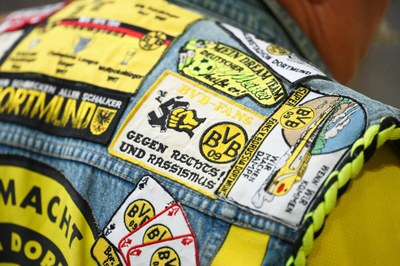 Präzise Analyse der Identitätspolitik