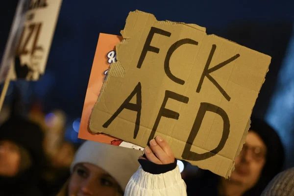 „Sie wollen die Demokratie abschaffen“