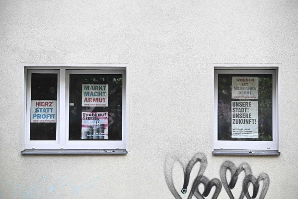„Nur Phrasen und Scheinerfolge“