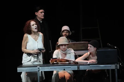 Postdramatisches Theater