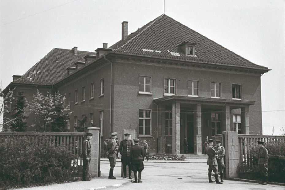 Ort der bedingungslosen Kapitulation der Wehrmacht, ehemaliges Offizierskasino der Pionierschule I, in Berlin-Karlshorst, 8. Mai 1945