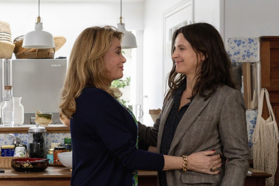 Mutter Fabienne (Catherine Deneuve) mit ihrer Tochter Lumir (Juliette Binoche)