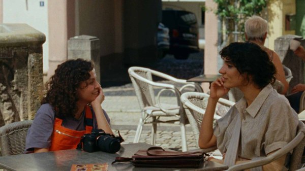 Ein poetisch verspieltes Filmmosaik